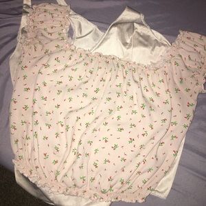 Brandy Melville babydoll cropped floral top